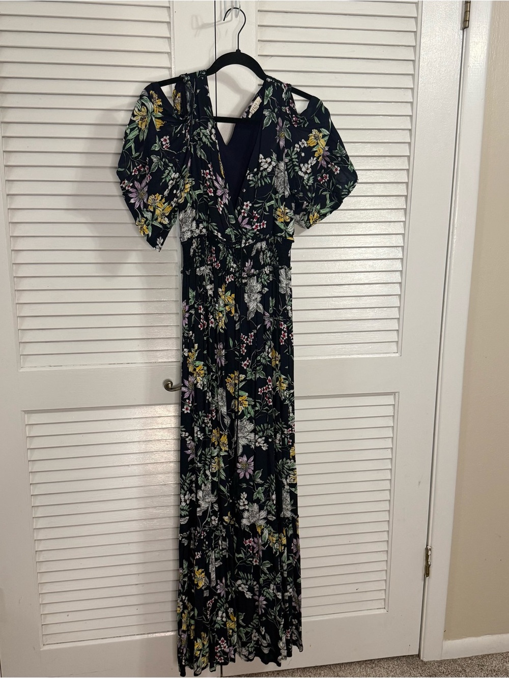 Reborn J Black Floral Maxi Dress with Puff Sleeves